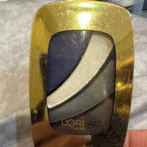 L'Oreal Eyeshadow Palette - love to hate me 213